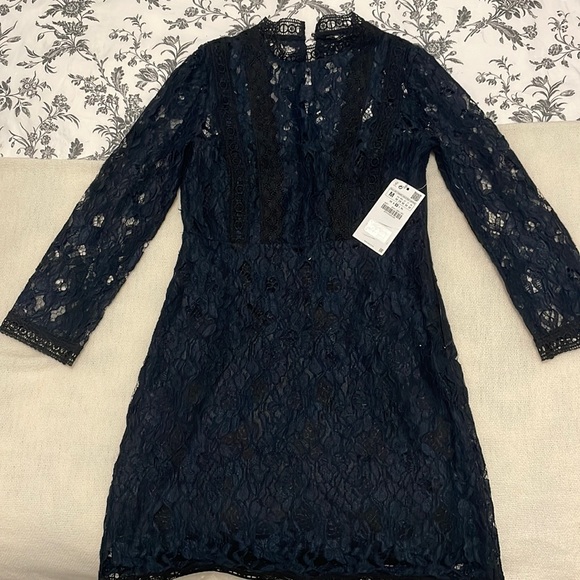 New with tags Zara Lace Dress - Picture 1 of 6